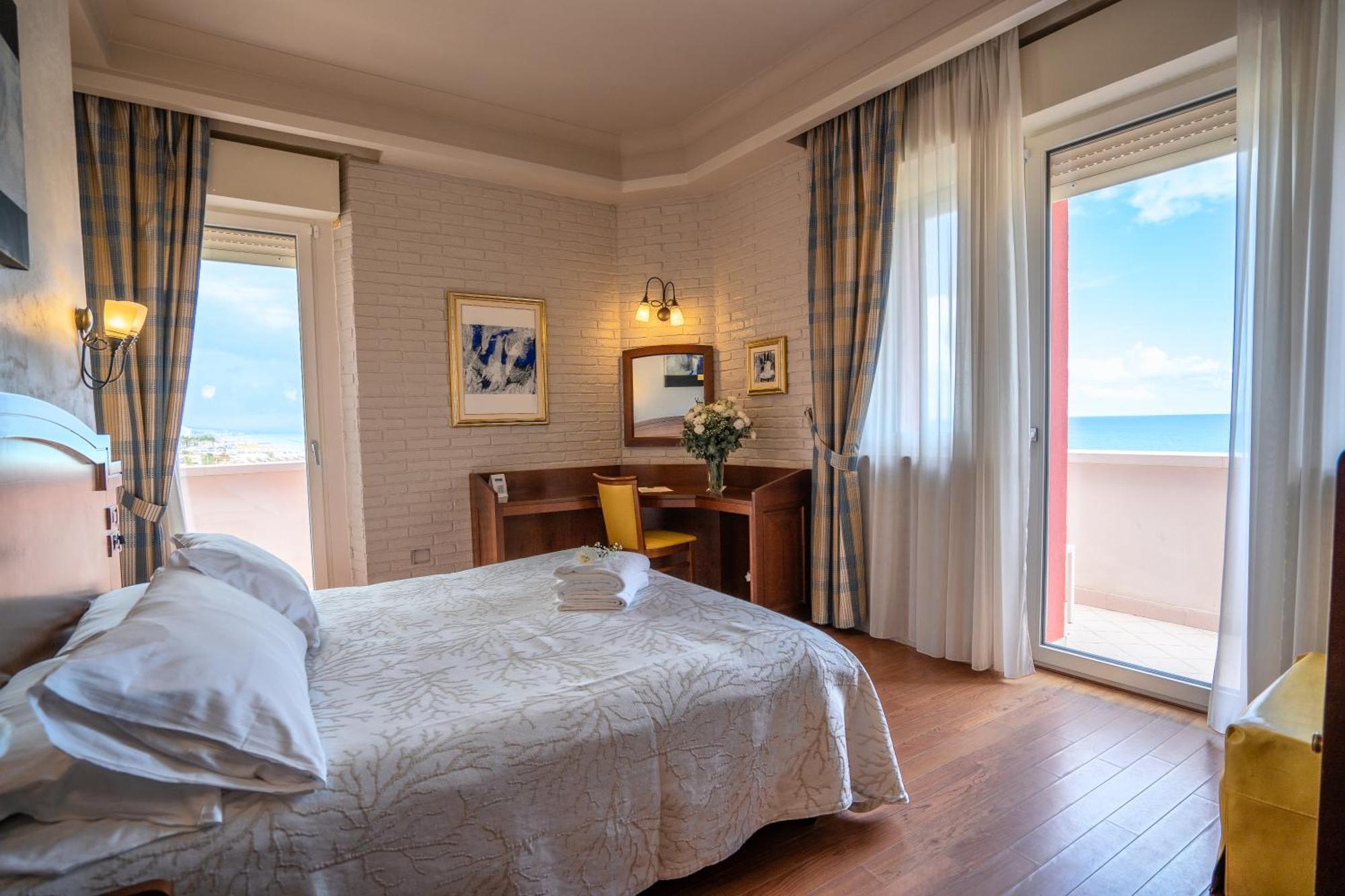Art Hotel Santa Lucia Termoli Zewnętrze zdjęcie